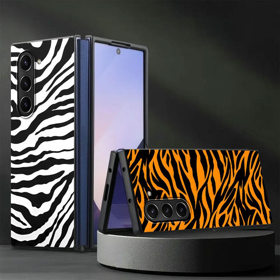 Phone Cases Z Fold 5 - Zebra Çizgili Ayçiçeği Arka Telefon Kılıfı